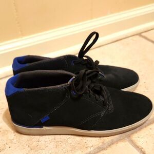 Vans Chukka Black Suede Shoes w/ Blue Accents Size 7
